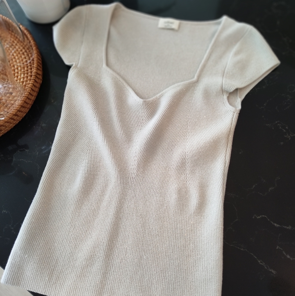 Wilfred Light Gray Ribbed Top